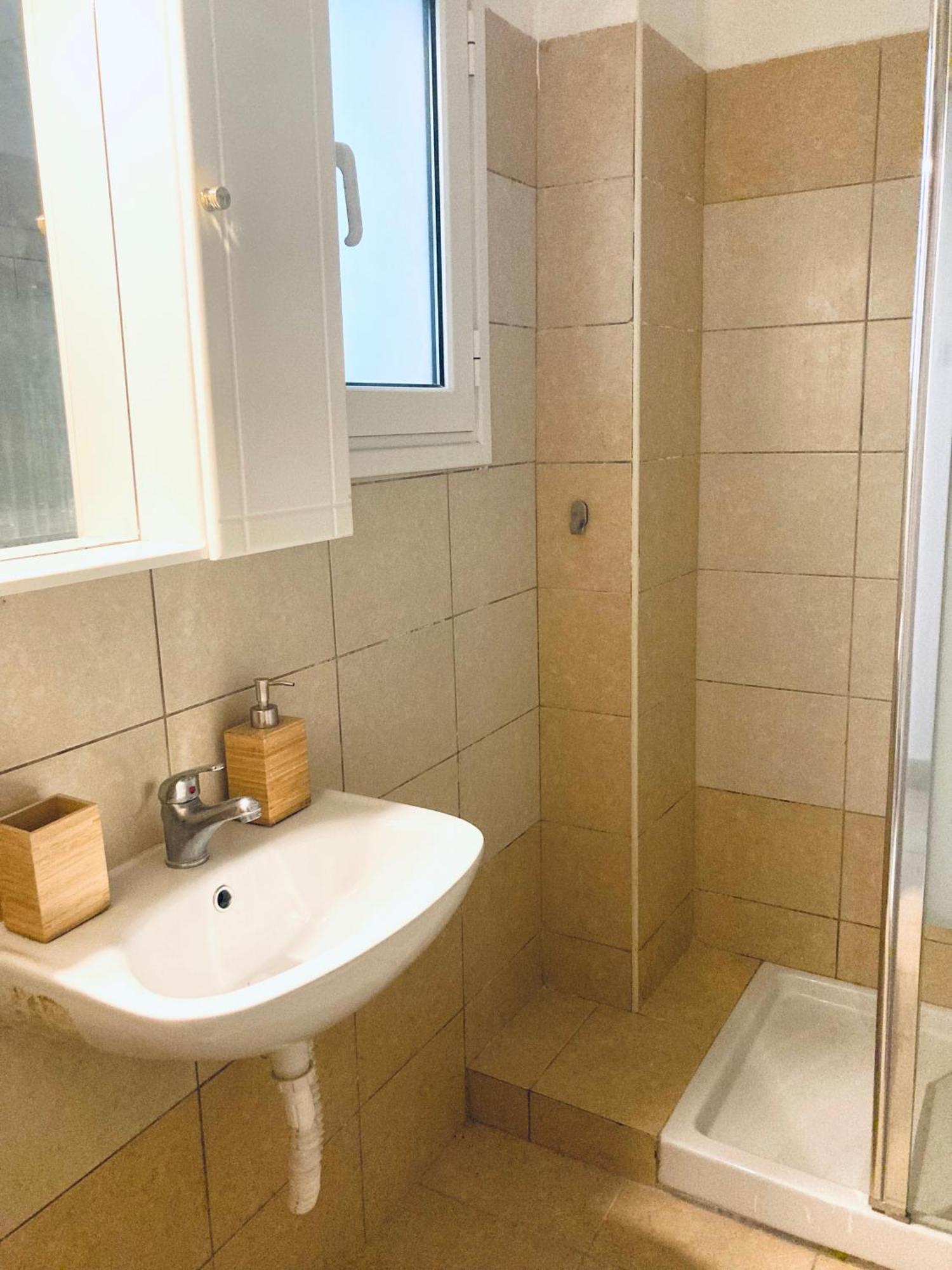 אתונה Ilisia Apartment Next To Metro Megaro Mousikis מראה חיצוני תמונה